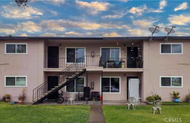 1724 Crofton Lane photos photos