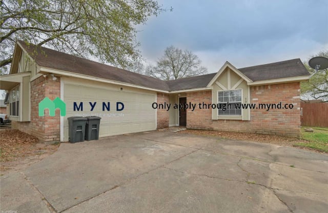 7910 Waxleaf Dr - 7910 Waxleaf Drive, Harris County, TX 77338