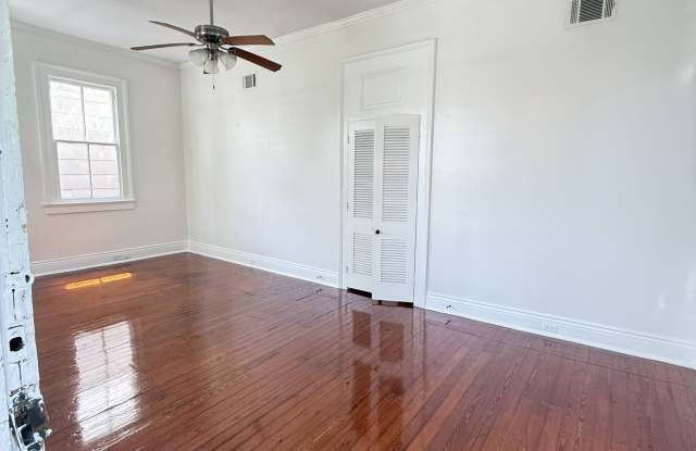 4018 Coliseum St Main Unit photos photos