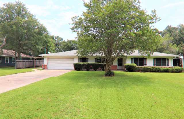 880 Morning Glory Drive - New photos photos