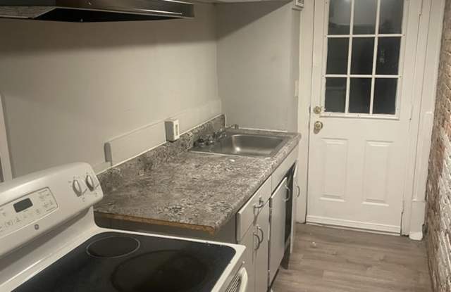 146 Clinton Street - B photos photos