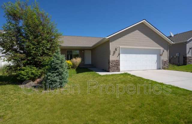 1505 East Yellowstone Avenue - 1505 East Yellowstone Avenue, Post Falls, ID 83854