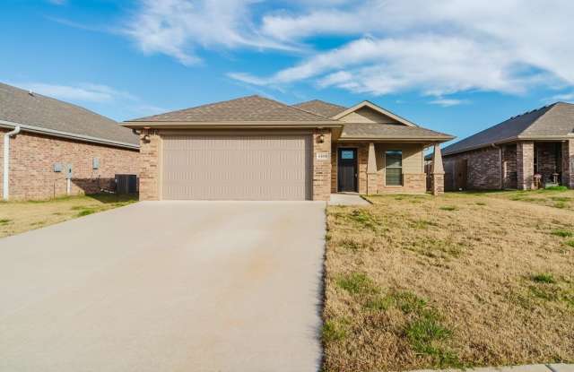 6100 NW Silas Street photos photos