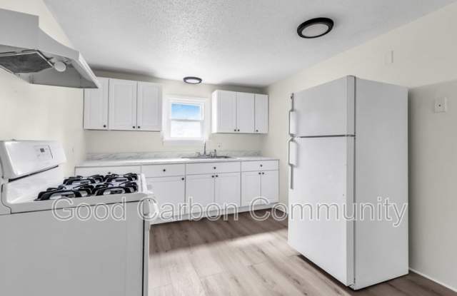 3904 Seneca St. photos photos