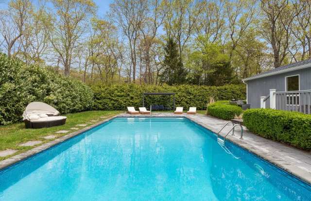 60 CEDAR DR Gallery 3