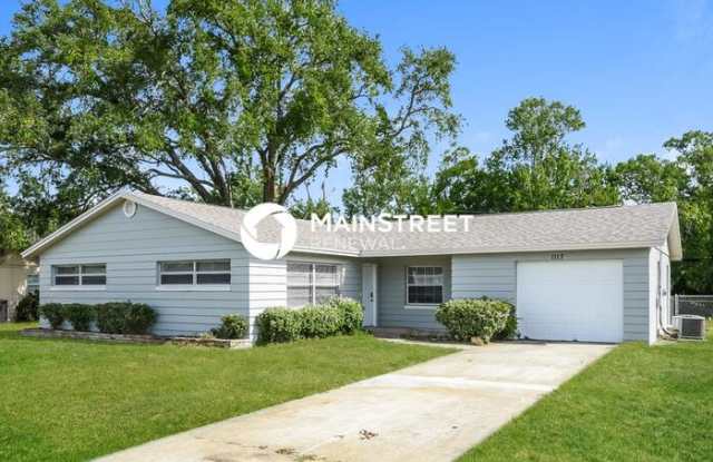 1117 North Singleton Avenue - 1117 North Singleton Avenue, Titusville, FL 32796