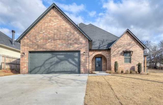 2500 Thunder Canyon Court photos photos