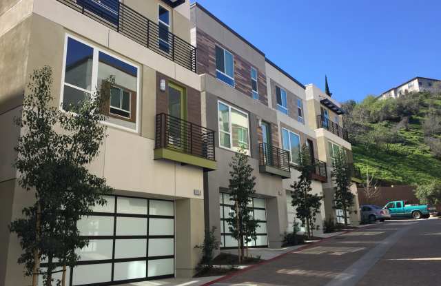 6742 Gill Way - 6742 Gill Way, Los Angeles, CA 90068