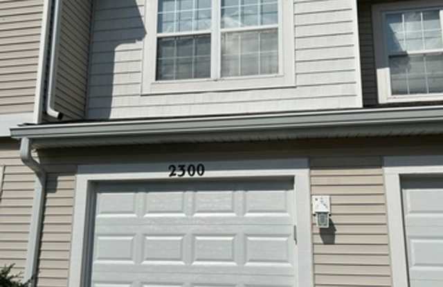 SPACIOUS 2 BEDROOM photos photos
