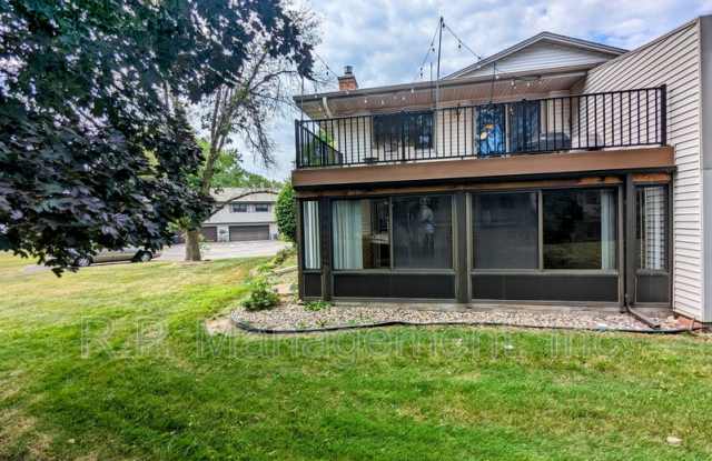 4118 Sylvia Ln S Gallery 3