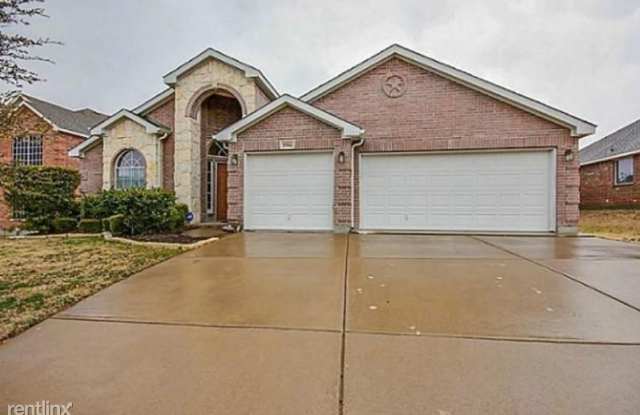 1504 Parkside Dr - 1504 Parkside Drive, Mansfield, TX 76063