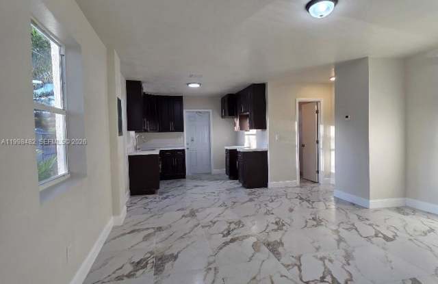 295 NW 48th St # 0 photos photos