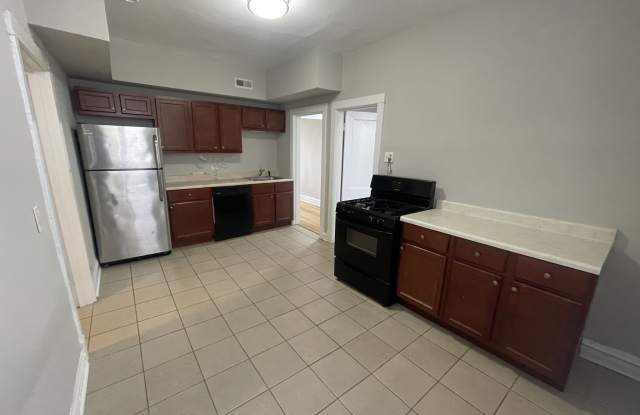 2121 North Central Park Avenue - 2 - 2121 North Central Park Avenue, Chicago, IL 60647