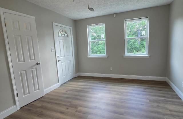 2420 Dublin Court Gallery 2