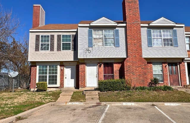 10500 Lake June Road - 10500 Lake June Road, Dallas, TX 75217