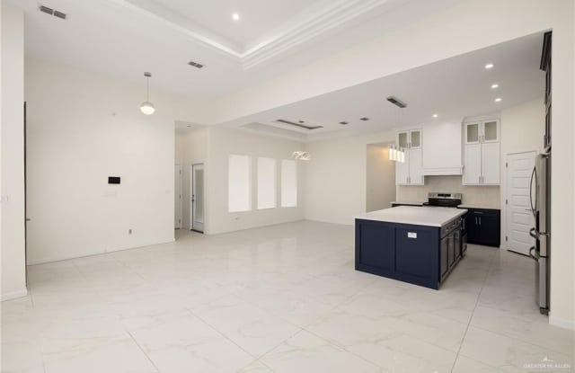 1604 Diplomat Drive Gallery 4