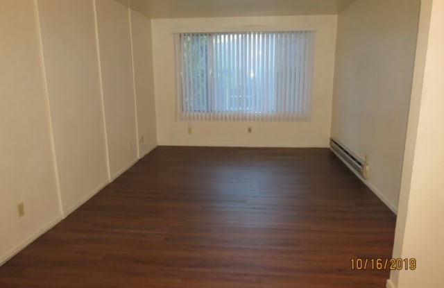 330 E 700 S L206 - 330 700 East, Salt Lake City, UT 84102