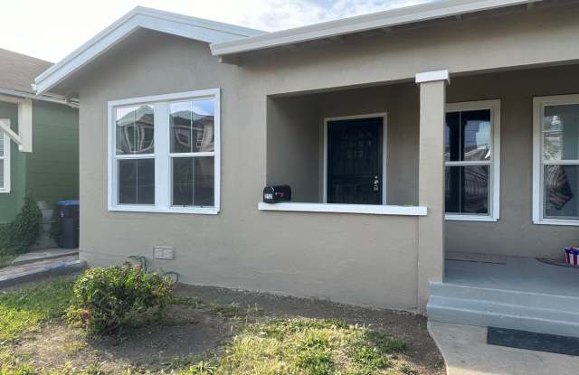 Charming  Cheery 3-Bedroom Duplex in Old Town Suisun City! photos photos