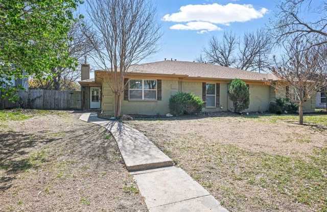 4300 Segura Court N - 4300 Segura Court North, Fort Worth, TX 76132