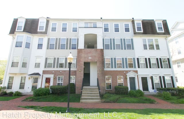 5084 English Terrace #104 - 5084 English Ter, Alexandria, VA 22304