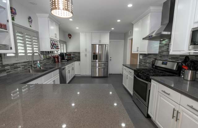 178 E Janss Road Gallery 4