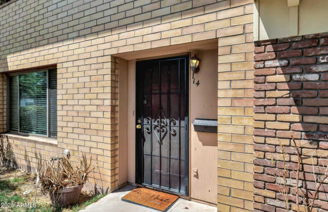 14 E HERMOSA Drive Gallery 4