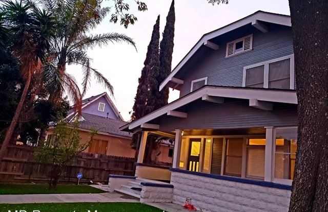 1055 Magnolia Ave. - 1055 Magnolia Avenue, Long Beach, CA 90813