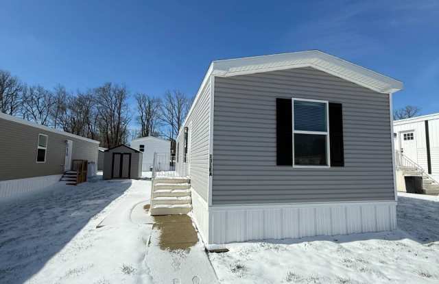 131 E Arlington photos photos