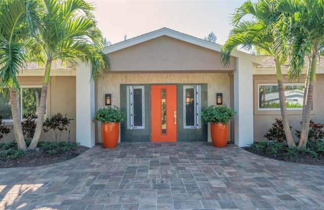 620 BUTTONWOOD DRIVE Gallery 4