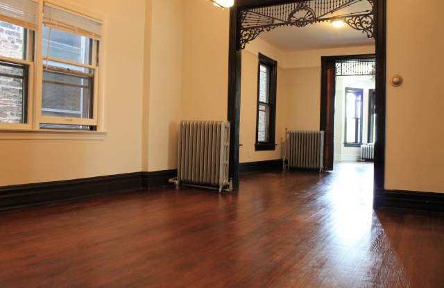 8945 South Exchange Avenue Gallery 2