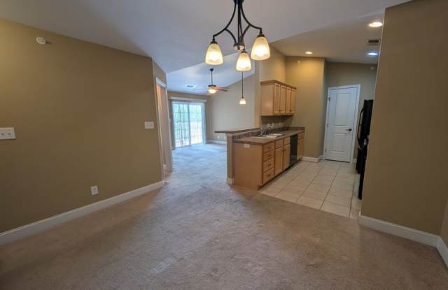 102 Capstone Drive photos photos