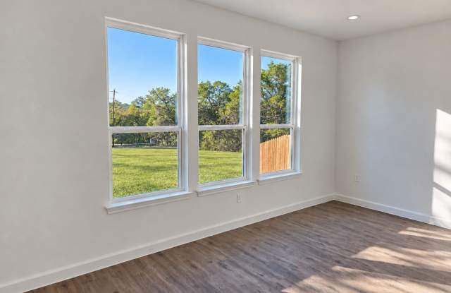 928 Apache Ridge Road Gallery 4