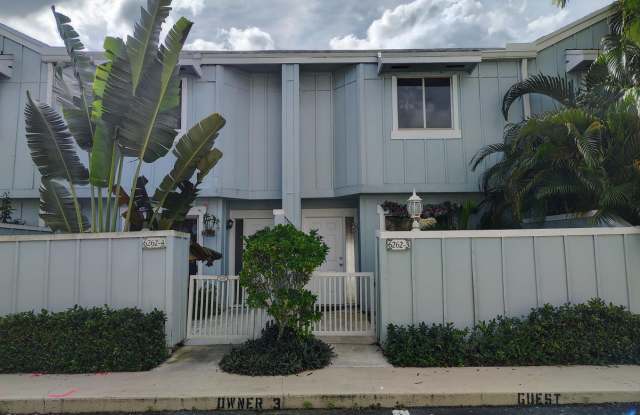 6262 Riverwalk Lane photos photos