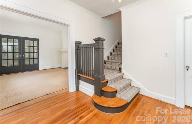 2000 W Dilworth Road W Gallery 2