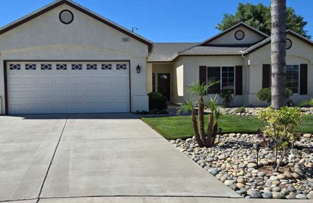 Beautiful 3 bedroom! photos photos