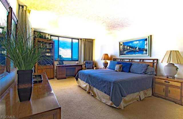 10851 Gulf Shore Drive Gallery 3