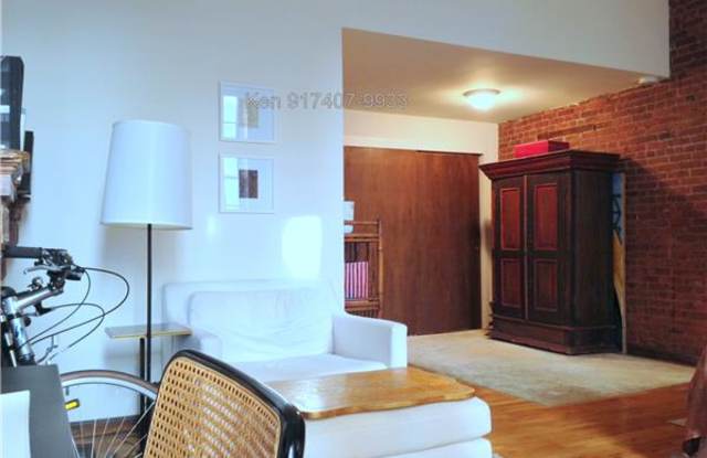 112 West 71st Street Gallery 3