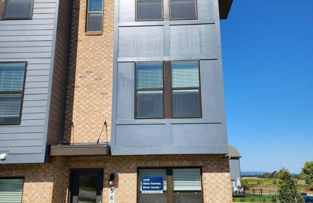 568 BANQUET LN LN photos photos