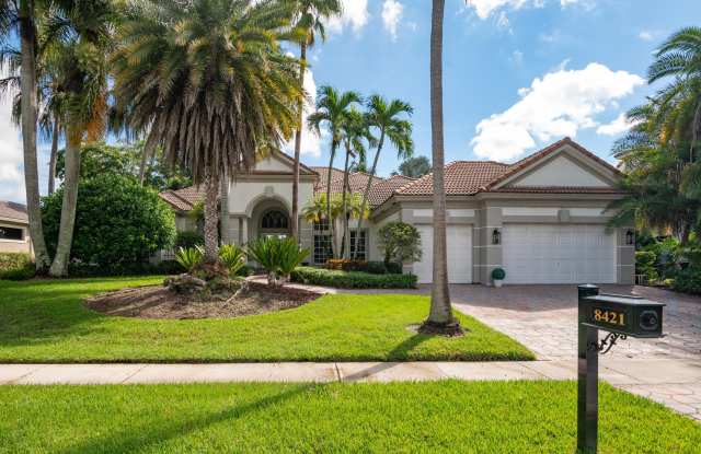8421 Egret Lakes Lane Gallery 1