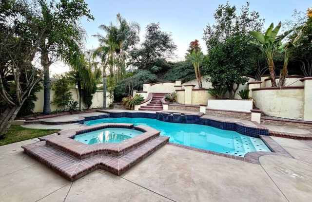 709 S Hidden Creek Cir photos photos