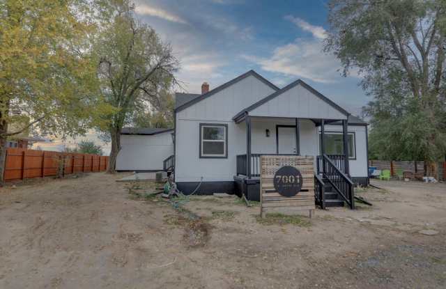 Spacious 3BR House in Wheat Ridge photos photos