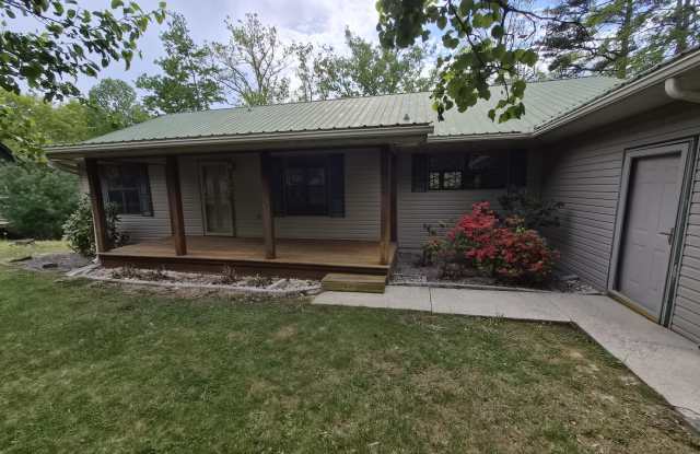 1016 Hickory Hill Drive photos photos