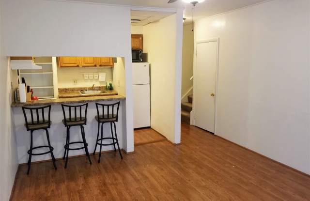 238 Shady Avenue #1 Gallery 2