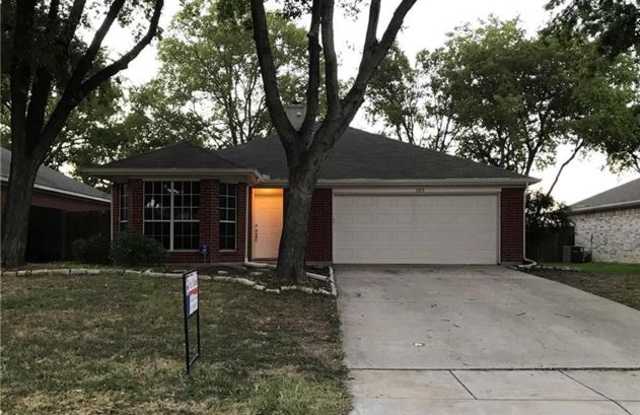 3013 Scenic Glen Drive - 3013 Scenic Glen Drive, Mansfield, TX 76063