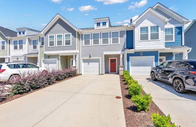 Greenville, 3BD/2.5BA, 1573SF - 46 Mardale Lane, Greenville County, SC 29609