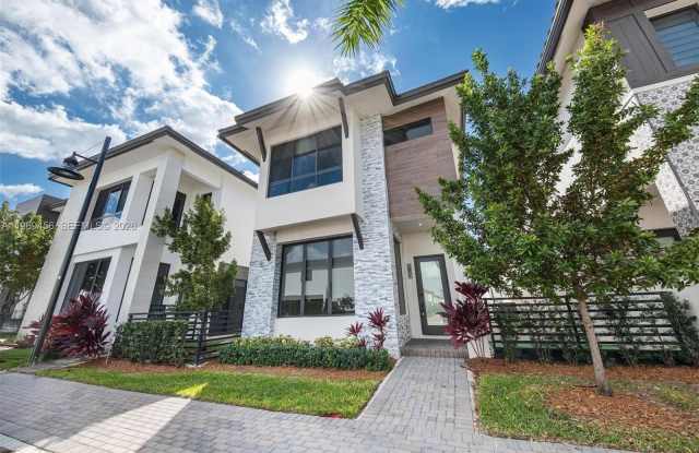 8120 NW 43rd St photos photos 8120 NW 43rd St photos photos