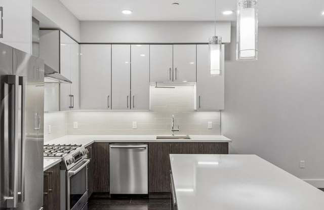 124 Highland Ave - 124 Highland Avenue, Somerville, MA 02143