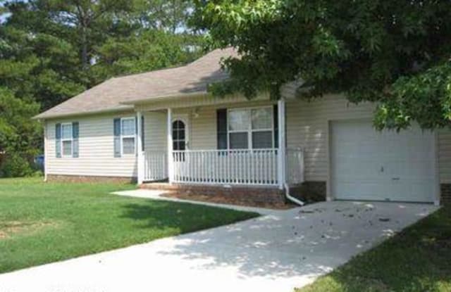 79 Vandergrift Drive - 79 Vandergrift Drive, Onslow County, NC 28540