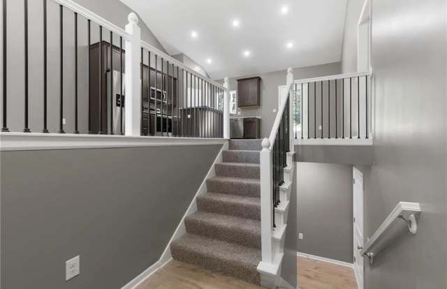 135 Cedar Court Gallery 3