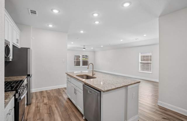 317 Fire Rock Drive Gallery 4